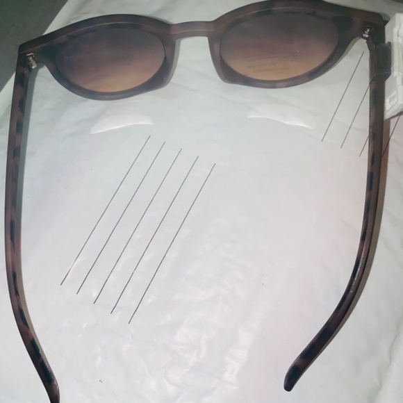 Nwt Womens Fashion Sunglasses LC Lauren Conrad Tortoise Shell Amber Lense Round - Picture 2 of 10